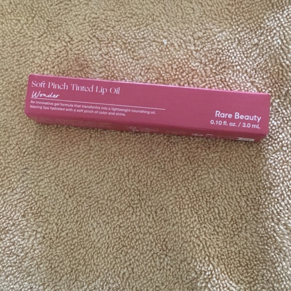 Rare Beauty Soft Pinch Tinted Lip Oil — Rose Packaging